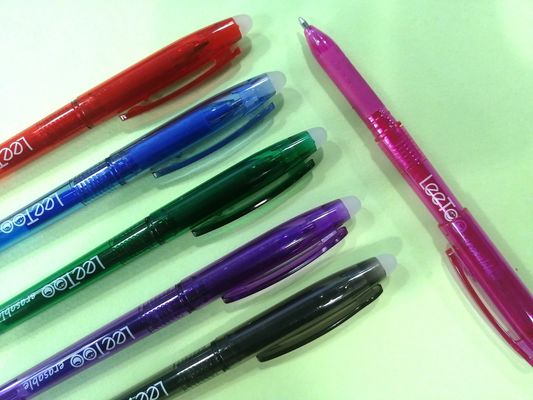 ODM 0,7 mm Bút Gel có thể xóa ma sát có thể thu vào